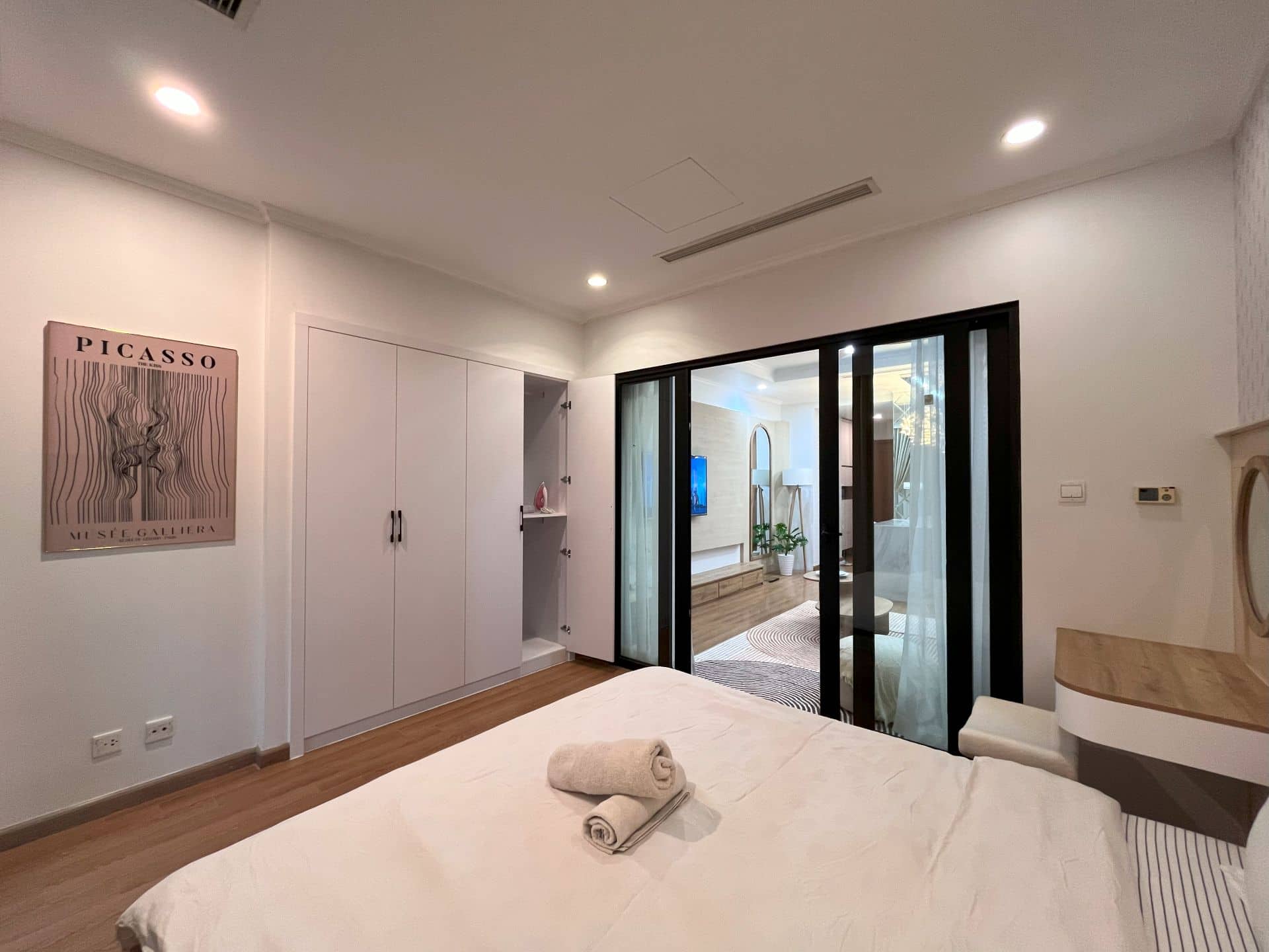 Homestay Royal City 1 Phòng Ngủ